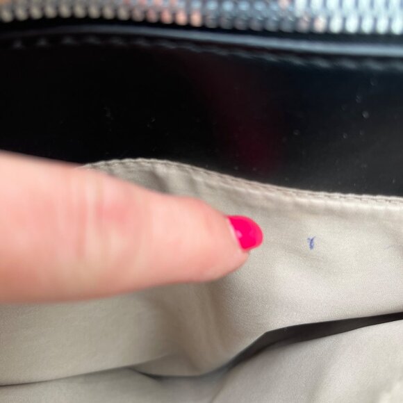 Nine West Purse Large Satchel Handbag Tan/Black with Handle or over Shoulder - Picture 12 of 16